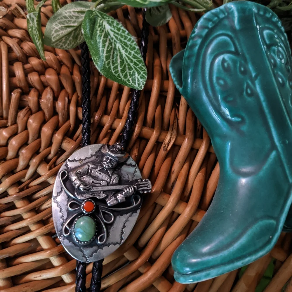 Vintage Cowboy Turquoise Bolo - Picture 1 of 6